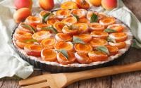 "La meilleure tarte à l’abricot de ma vie" : François-Régis Gaudry partage la recette qu’il a dégustée dans un restaurant d’exception !