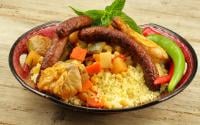 Couscous au poulet et merguez