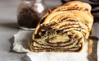 Brioche babka aux graines de pavot, sans oeufs