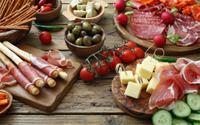 “On a l’impression que c’est le truc healthy de l'apéro, mais non c’est hyper gras” : une diététicienne nous met en garde sur cet aliment !