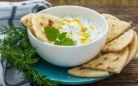 Comment préparer un tzatziki d'hiver pour un apéro de saison ?