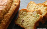 Cake au thon aux herbes aromatiques