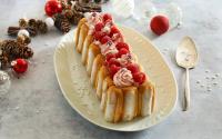 Bûche façon charlotte de Noël aux framboises