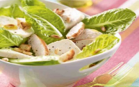 Salade caesar au crottin de chèvre