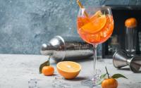 Cet hiver, vous allez à tout prix vouloir goûter le spritz chaud !