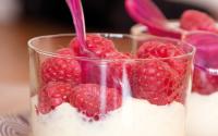 Verrine de riz au lait minute aux framboises et vanille