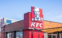 Pour faire des économies, KFC remplace un de ses ingrédients phares et ça fait polémique