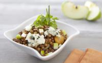 Lentilles, roquefort et herbes fraîches