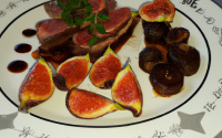 Filet de biche à la ficelle, figues rôties