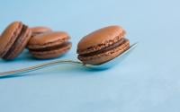 Macarons chocolat noir et blanc