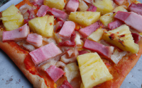 Pizza lardons ananas