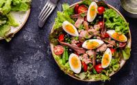 Connaissez-vous les 5 ingrédients de la véritable salade niçoise ?