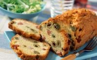 Cake au jambon et olives