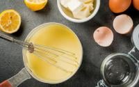 Tuto : voici la technique à suivre pour faire une sauce hollandaise maison !