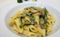 Penne, courgettes et champignons