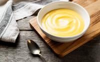 “C’est toujours une gourmandise” : Norbert Tarayre vous montre comment réaliser une crème pâtissière parfaite