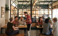 “Tout le monde a son téléphone sur soi” : ce restaurateur n’en peut plus et fait payer les réservations non respectées
