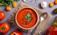 Cet ustensile de cuisine va sauver vos gaspachos maison pendant la saison estivale !
