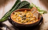 Connaissez-vous la Ribollita, une soupe italienne délicieuse et économique à faire avec du pain rassis ?