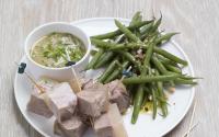 Bouchées de tête de veau et salade de haricots