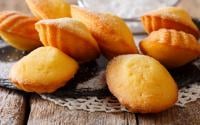 “Ma recette pour réaliser de jolies madeleines ultra-moelleuses” : Christophe Michalak  partage le goûter idéal pour les enfants