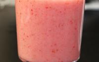 Smoothie banane et fraises