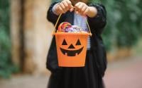 Halloween : avez-vous remarqué que certains bonbons coûtent bien plus cher que d’autres en cette période ?