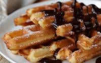 Comment faire des churros avec un gaufrier ? La recette facile et express pour Mardi gras