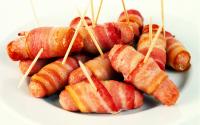 Bacon, saucisses : les nouveaux aliments cancérigènes ?