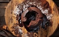 Laurent Mariotte dévoile la recette d’un gâteau au chocolat cru-cuit avec un cœur coulant terriblement gourmand