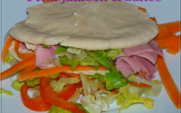 Pita jambon crudités