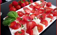 Salade de tomates et de fraises