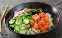 8 recettes de poke bowl healthy pour cet été