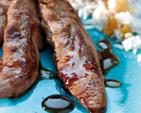 Aiguillettes à la sauce soja et riz à la canelle