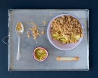 Un délicieux crumble fruité.