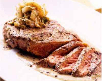 Steak au poivre flambé