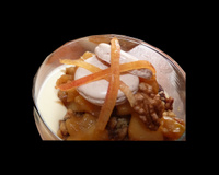Verrines panna cotta, compotée de pommes et streusel aux noix du Périgord