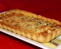 Les blettes du jardin sont magnifiques, j'ai pour habitude de les cuisiner soit à la béchamel, en gratin ou tout simplement à la sauce tomates, sans oublier en persillade…
