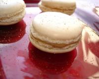 Nouveau parfum, nouvelle méthode!
Adepte de la méthode basique des macarons, j'ai voulu tenté l'autre méthode de réalisation des macarons qui consiste à faire une meringue…