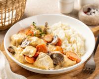 “Un délice, tout le monde s'est régalé” : plus rapide et économique, voici notre recette de blanquette de poulet qui plaira à toute la famille !