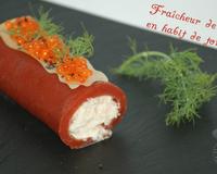 Un rouleau frais, original et coloré pour mettre en valeur la tomate
