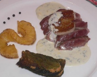 Magret de canard rôti, Mille-Feuille de Chou vert et sa douceur exotique