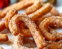 De délicieux churros aux saveurs de pain d'épices.