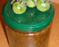 Une confiture délicieuse et simple à réaliser avec vos tomates du jardins qui ne sont pas mûres.