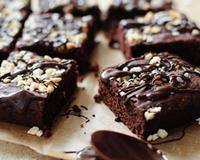 Un gâteau surprenant, essayez de faire découvrir à vos invités l'ingrédient mystére !Une recette proposée par Manue du…