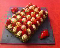 Tarte aux fraises et sa crème pistache