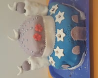 Gâteau 3D en forme de cadeau de Noël