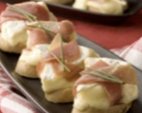De délicieux fagots au camembert et jambon fumé. Idéal pour l'apéritif.
