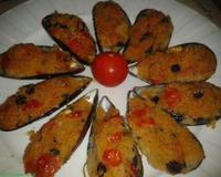 Pour le réveillon du jour de l'an, j'ai cuisiné des moules que j'ai farcies avec les ingrédients typiquement siciliens, c'était très bon et ça change un peu. J'ai donc…