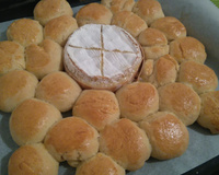 Jolie brioche au camembert